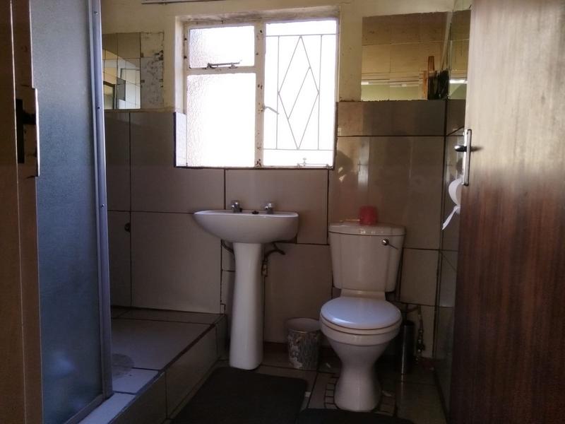 To Let 5 Bedroom Property for Rent in Kuruman Northern Cape